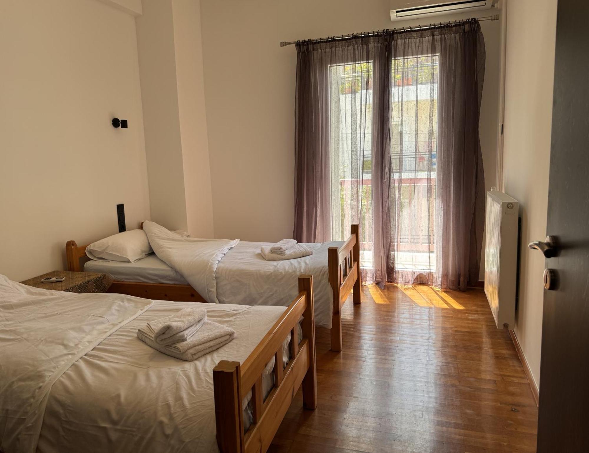 Navaro Apartments Patras Ngoại thất bức ảnh