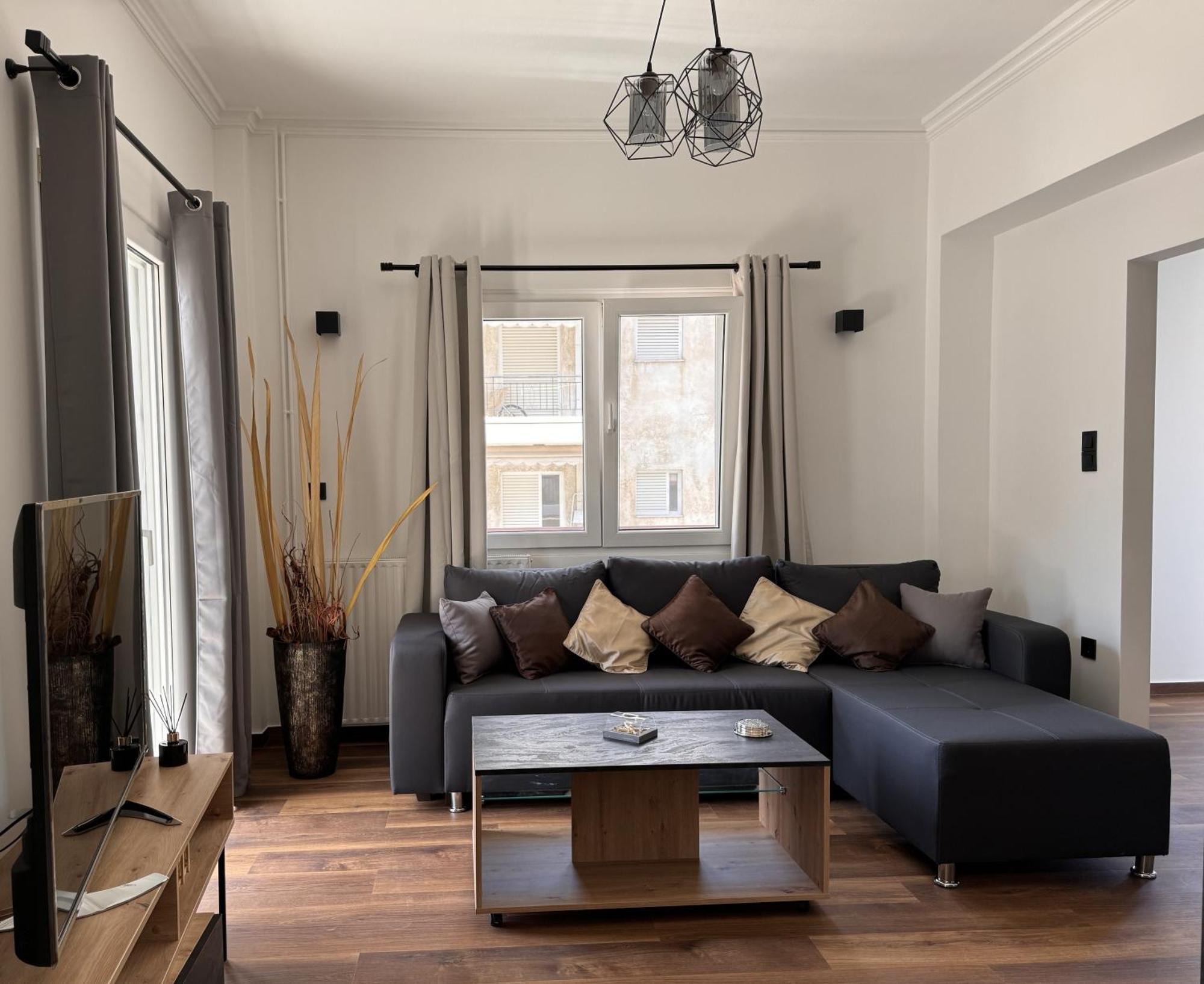 Navaro Apartments Patras Ngoại thất bức ảnh